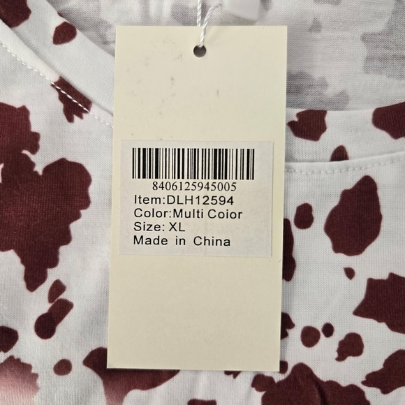 Southern Stitch "Cattle & Chaos" cow print top. Size XL. New. - Picture 8 of 8